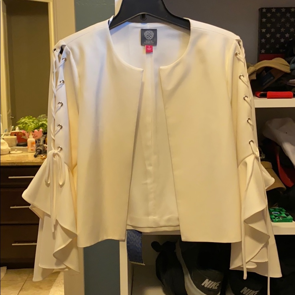 Vince Camuto peplum sleeve blazer